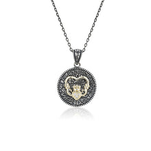 Lade das Bild in den Galerie-Viewer, Keltische Kette Silber 925 rund mit Anhänger Claddagh Symbol