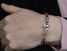 Lade das Bild in den Galerie-Viewer, Claddagh Armband Silber 925 mit 10 Karat Gold