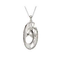 Lade das Bild in den Galerie-Viewer, Children of LIR Anhänger mit Kette Silber 925