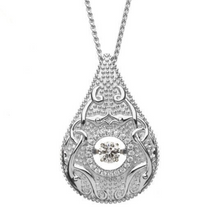 Lade das Bild in den Galerie-Viewer, Damhsa Kollektion Woodquay Anhänger mit tanzenden Zirkonia Silber