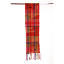 Lade das Bild in den Galerie-Viewer, Handgewebter Schal Cupcake Mohair