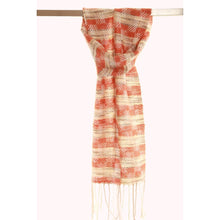 Lade das Bild in den Galerie-Viewer, Handgewebter Schal Natural Tenderness Wolle Mohair