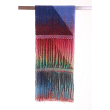 Lade das Bild in den Galerie-Viewer, Handgewebter Schal Ombre