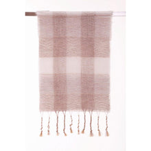 Lade das Bild in den Galerie-Viewer, Handgewebter Schal Ombre Wolle Mohair