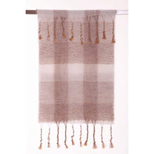 Lade das Bild in den Galerie-Viewer, Handgewebter Schal Ombre Wolle Mohair