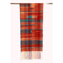 Lade das Bild in den Galerie-Viewer, Handgewebter Schal Vivid Orange Mohair Wolle