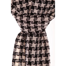 Lade das Bild in den Galerie-Viewer, Handgewebter Winterschal Evergreen Wolle