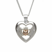 Lade das Bild in den Galerie-Viewer, Irische Kette mit Claddagh Anhänger aus Silber 925
