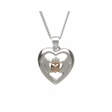 Lade das Bild in den Galerie-Viewer, Irische Kette mit Claddagh Anhänger aus Silber 925
