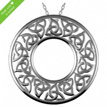 Lade das Bild in den Galerie-Viewer, Irische Kette rund Trinity Knot aus Silber 925