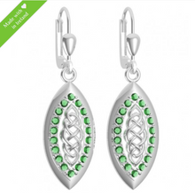 Lade das Bild in den Galerie-Viewer, Irische Ohrringe Marquise Silber 925 blaue Kristalle