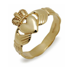Lade das Bild in den Galerie-Viewer, Irischer Claddagh Ring Damen aus Silber 925 oder Gold