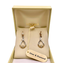 Lade das Bild in den Galerie-Viewer, Keltische Claddagh Ohrringe aus Silber 925 und Gold