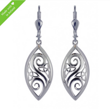 Lade das Bild in den Galerie-Viewer, Keltische Ohrringe Marquise in Silber 925