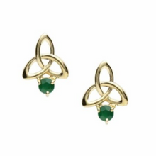 Lade das Bild in den Galerie-Viewer, Irische Ohrringe Trinity Knot 10 ct Gold 416 mit grünem Stein
