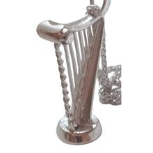 Lade das Bild in den Galerie-Viewer, Irische / keltische Kette mit massivem 3D Anhänger Harfe
