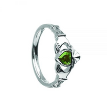 Lade das Bild in den Galerie-Viewer, Irischer Claddagh Ring aus Silber mit Geburtsstein / Monatsstein Mai Smaragd
